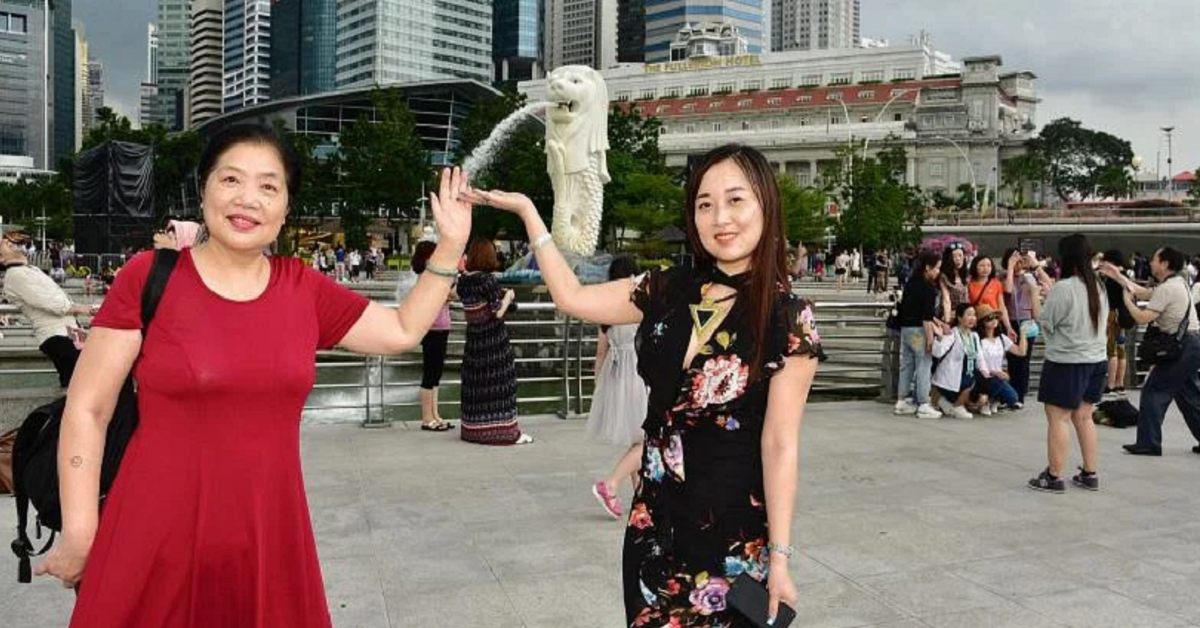 China tourists in Singapore